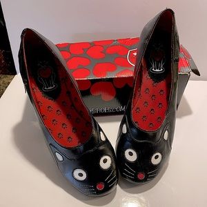 Black Cat Ballet Flats
